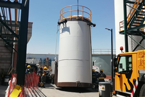 colocación de calentador térmico Instalación de equipo a sitio de un calentador térmico